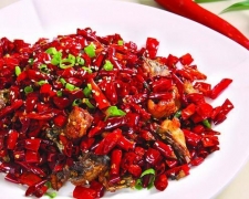 长痤疮在饮食上的禁忌